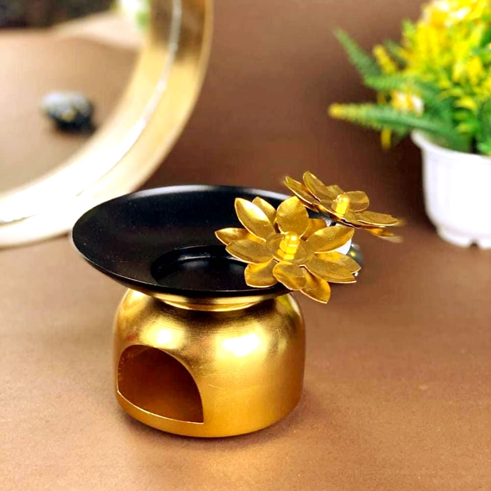 Antique Brass Akhanda Diya Antique Brass Akhanda Diya
